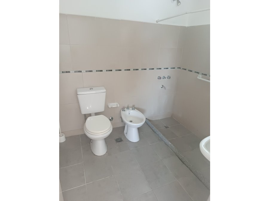 Se alquila excelente dpto un dormitorio