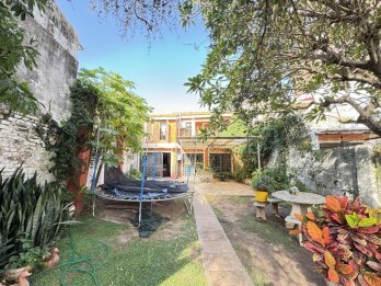 Venta de casa en calle Malvinas.
