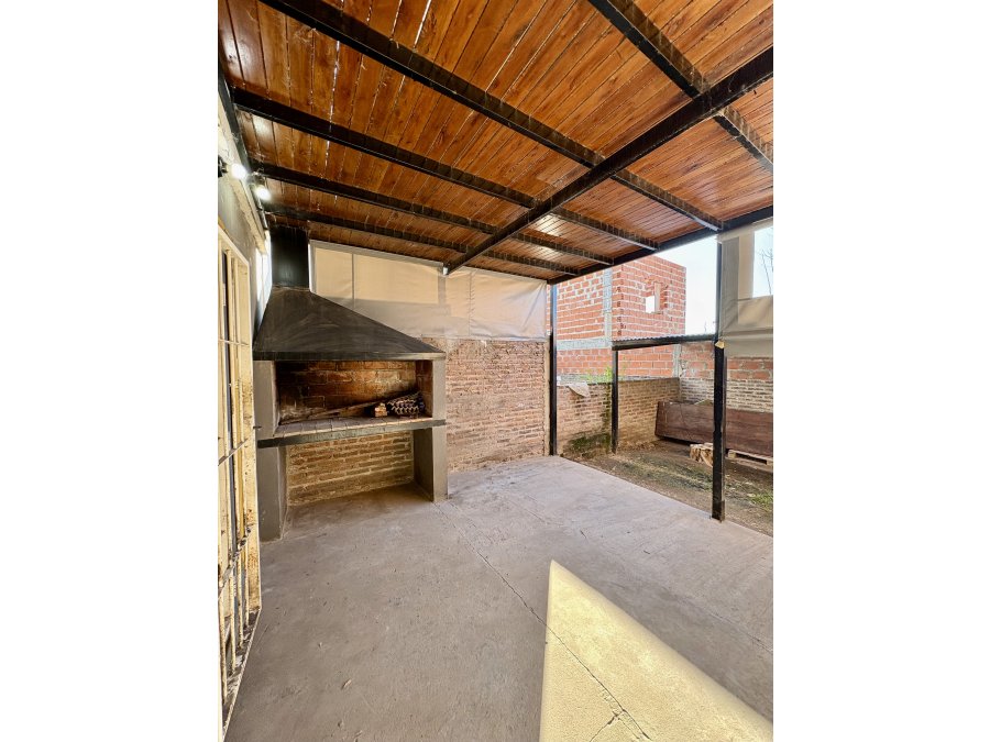 VENTA DUPLEX ALMAFUERTE Y ZANNI USD 42.000