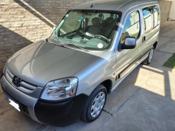 Vendo partner nafta 46 mil km reales