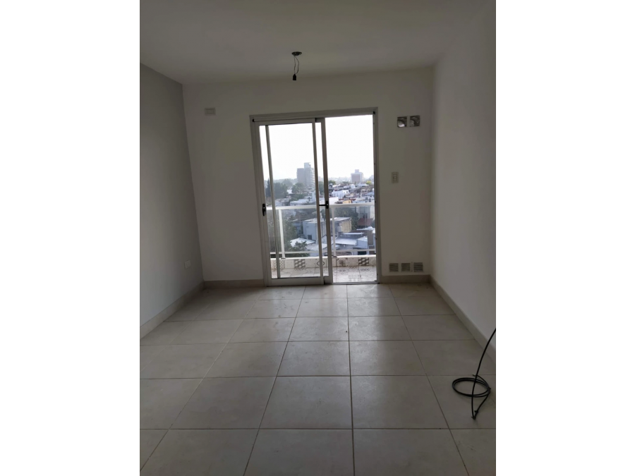 DEPARTAMENTO EN VENTA | CALLE ROCAMORA