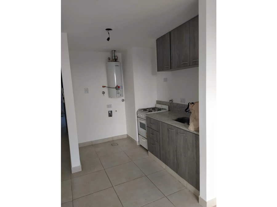 DEPARTAMENTO EN VENTA | CALLE ROCAMORA