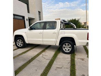 VOLKSWAGEN AMAROK 2.0TD 4X2 DC HIGHLINE 180HP  AÑO 2.013