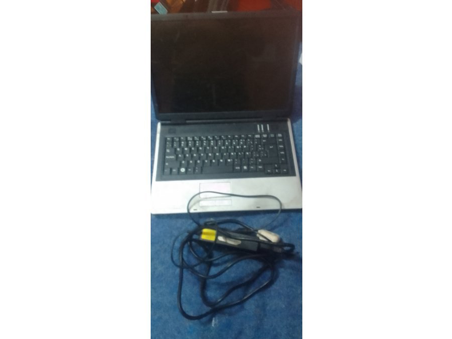 VENDO NOTEBOOKS AÑO 2001