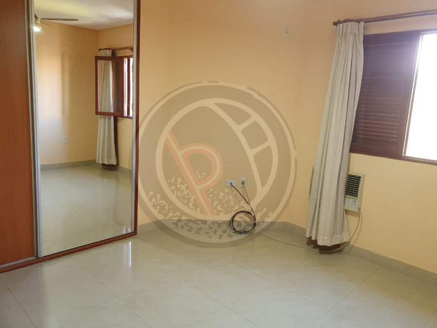 ALQUILER Depto. 2 dorm. A. Pazos 367. ¡Estupendo!
