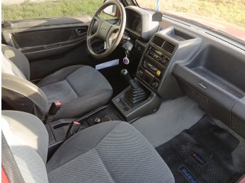 Suzuki Vitara JLX 3p 1.6L nafta 4X4  alta  y baja