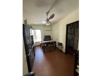 OPORTUNIDAD: VENDO DEPARTAMENTO CENTRICO DE 2 DORMITORIOS