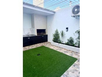 VENDO CASA MODERNA A ESTRENAR, ZONA CLUB ESTUDIANTES