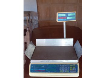 Balanza digital KRETZ con mástil – Hasta 30 kg