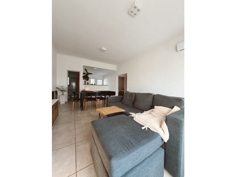 VENTA - LOS ROBLES ZONA LA TOMA