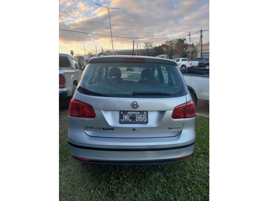 VW SURAN 2011