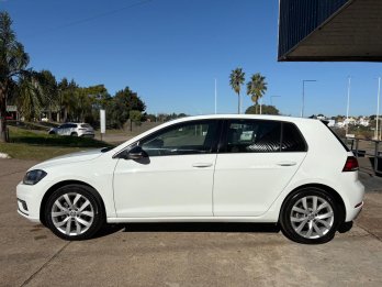 VOLKSWAGEN Golf Comfortline 1.4L TSI DQ
