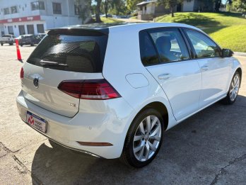 VOLKSWAGEN Golf Comfortline 1.4L TSI DQ