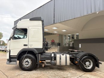 VOLVO FM 370 4X2 T