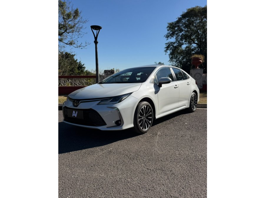 VENDO COROLLA SEG CERO PATENTADO