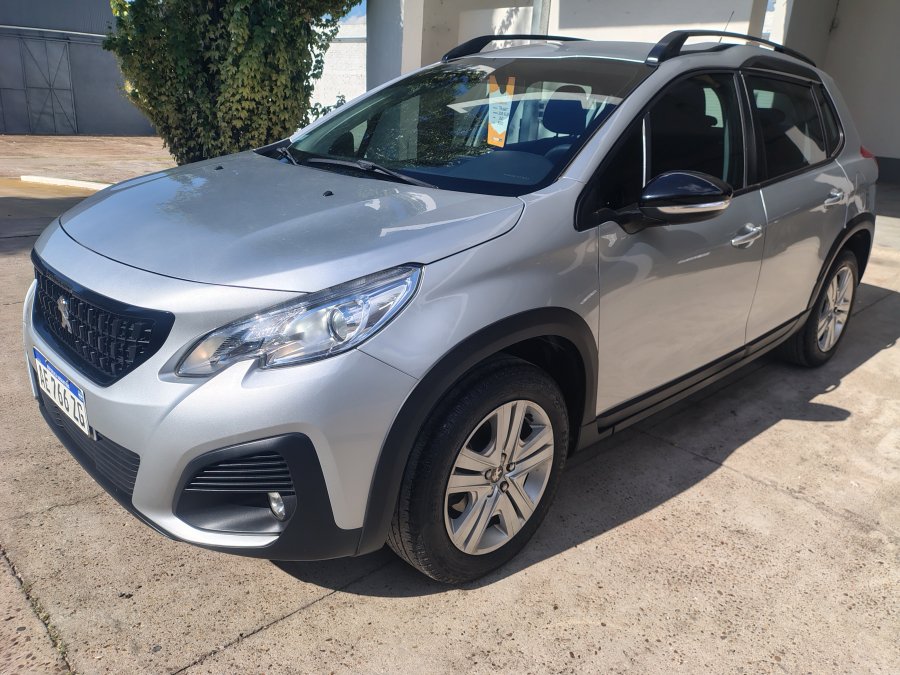Vendo Peugeot 2008 1.6 Allure