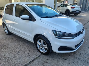 Vendó Volkswagen Fox Confortline 1.6 MSI