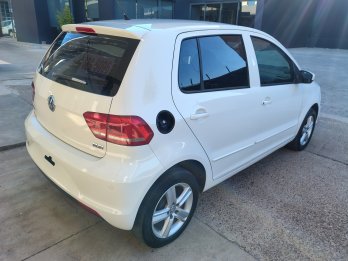 Vendó Volkswagen Fox Confortline 1.6 MSI
