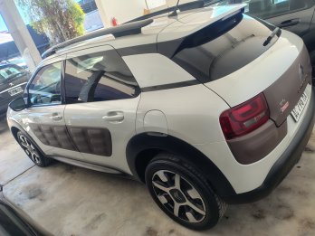 Vendo Citroen C4 Cactus Shine 1.2 Puretech AT6