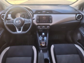Vendo Nissan Versa Advance CVT