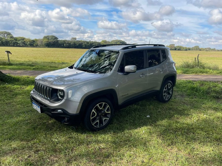 VENDO JEEP RENEGADE LONGITUDE -  1.8 Nafta - Mod.2020