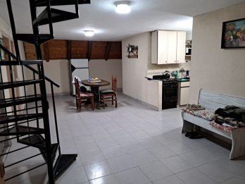 Exclusiva casa con pileta y vista al rio en Villa Urquiza