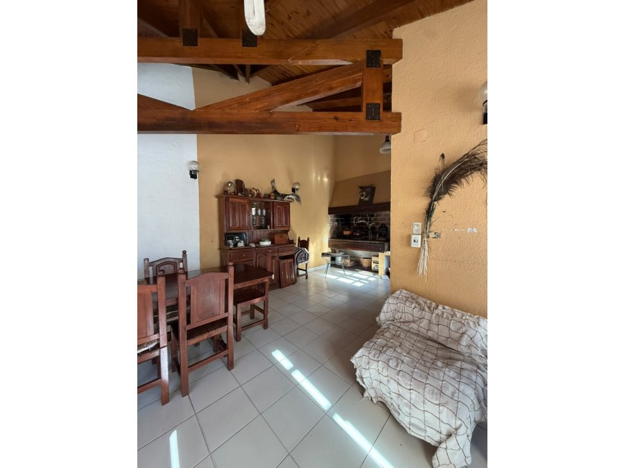 Zona Plaza Italia – Casa en Venta