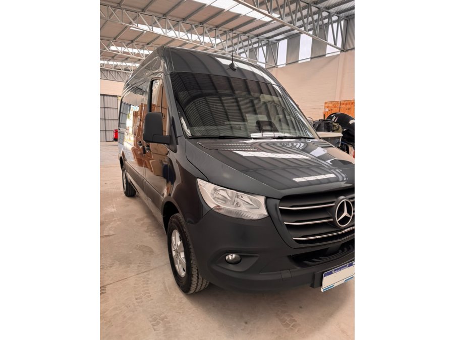 VENDO SPRINTER 314 CON 2 MIL KM