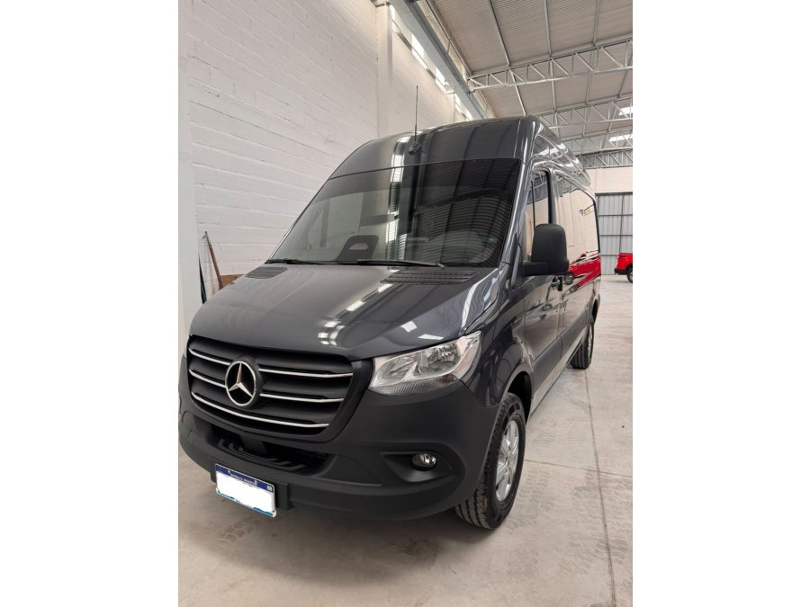VENDO SPRINTER 314 CON 2 MIL KM