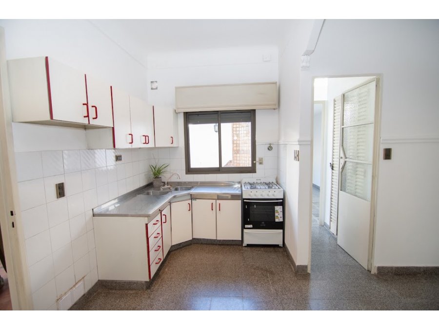 ALQUILER CASA 3 DORM EN ZONA PARQUE !!!