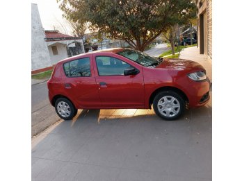 RENAULT SANDERO 1.6 EXPRESSION  AÑO 2.017
