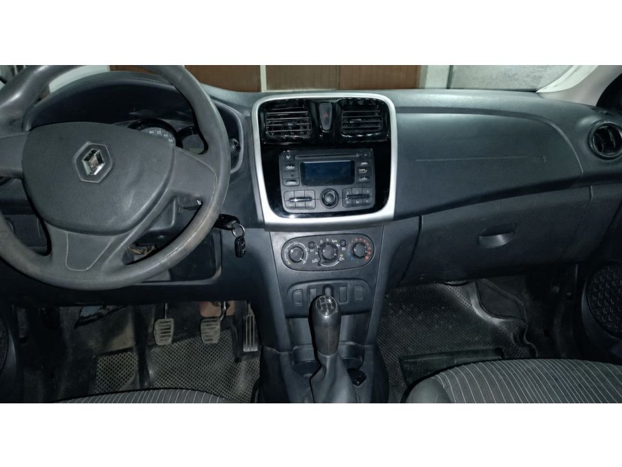 RENAULT SANDERO 1.6 EXPRESSION  AÑO 2.017