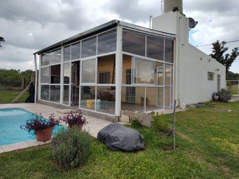 VENTA HERMOSA CASA QUINTA SAUCE MONTRULL