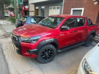 TOYOTA 2023 HILUX 2.8 DC 4X4 TDI CONQUEST 6AT. IMPECABLE