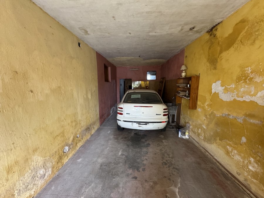CASA A REFACCIONAR - ZONA DON BOSCO Y GRELLA