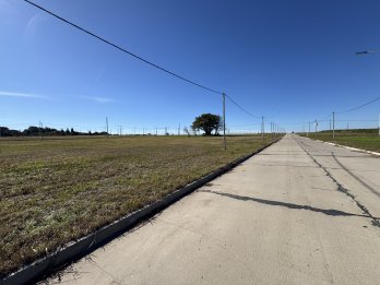 Lote 450 m² | Todos los servicios | Zona Triangular Oro Verd