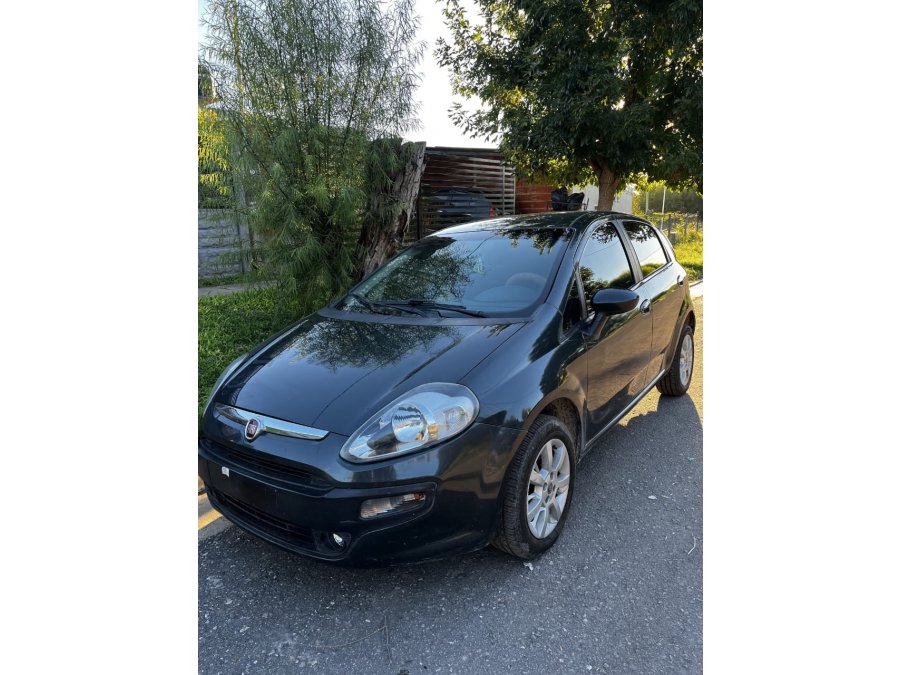 VENDO FIAT PUNTO 1.4 ATRACTIVE 2013