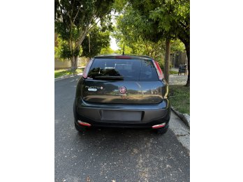 VENDO FIAT PUNTO 1.4 ATRACTIVE 2013