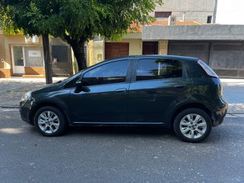 VENDO FIAT PUNTO 1.4 ATRACTIVE 2013
