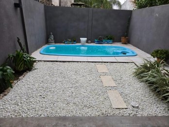 VENDO TRIPLEX ZONA THOMPSON