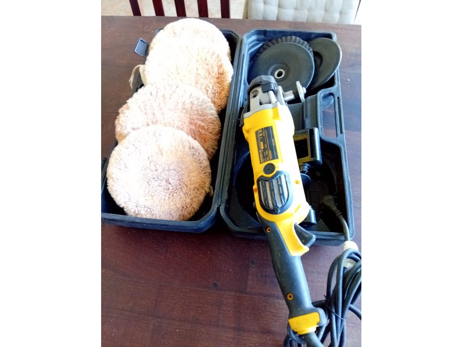 Lustradora Lijadora Dewalt DWP849X