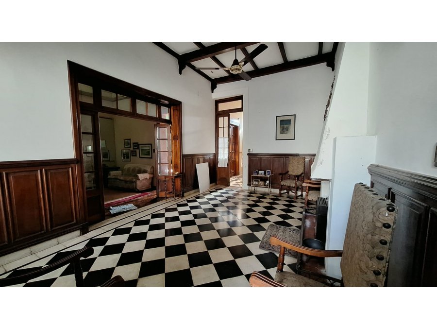 SE VENDE IMPORTANTE PROPIEDAD