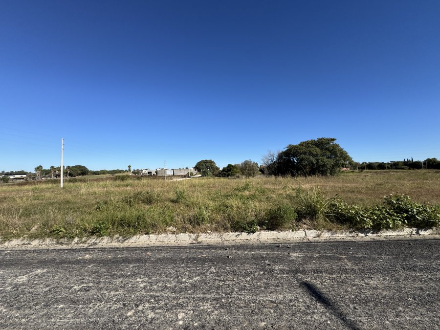 TERRENO EN VENTA - ZONA TRIANGULAR DE ORO VERDE