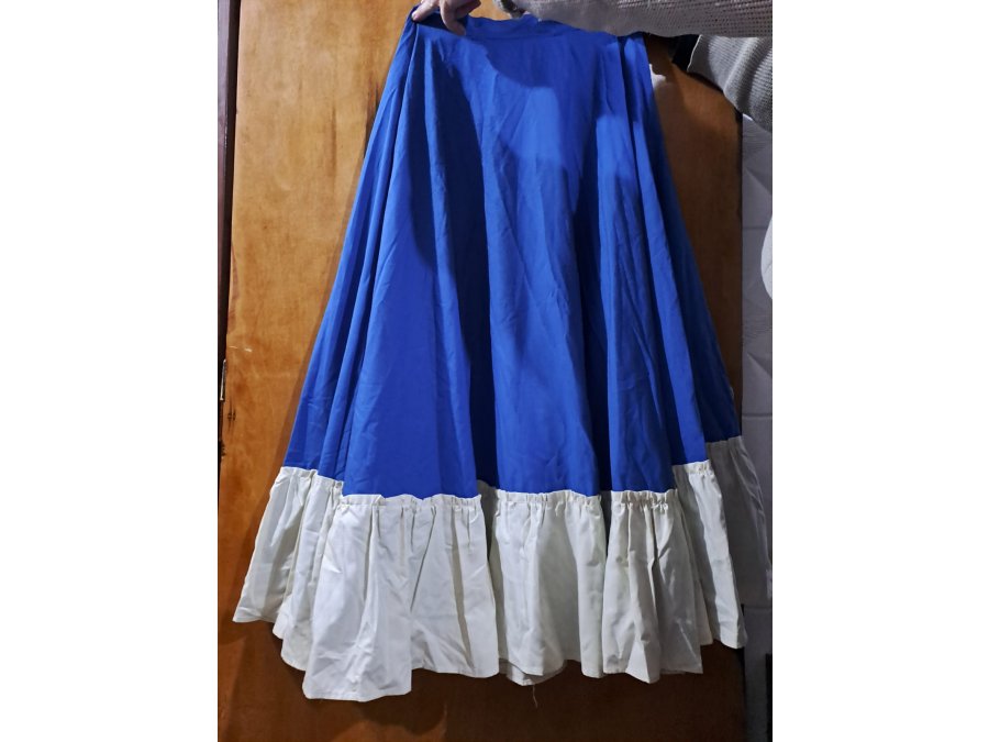 Vendo lotes de vestido de folclore