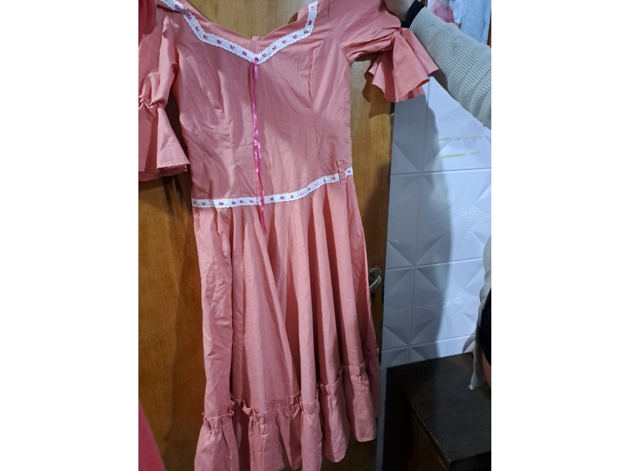 Vendo lotes de vestido de folclore