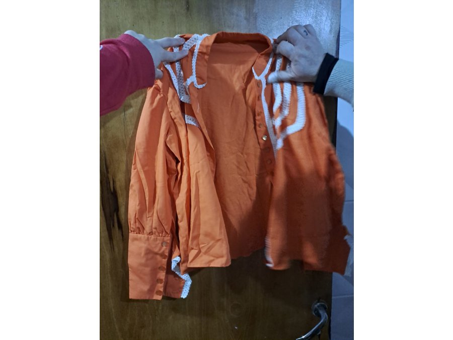 Vendo lotes de vestido de folclore