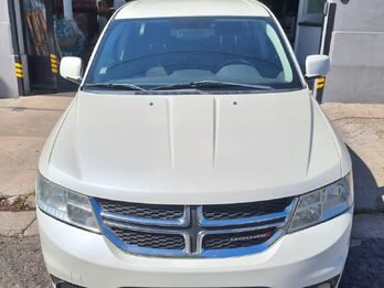 Vendo Dodge t.-Journey 2.4 170cv at. Oportunidad.-