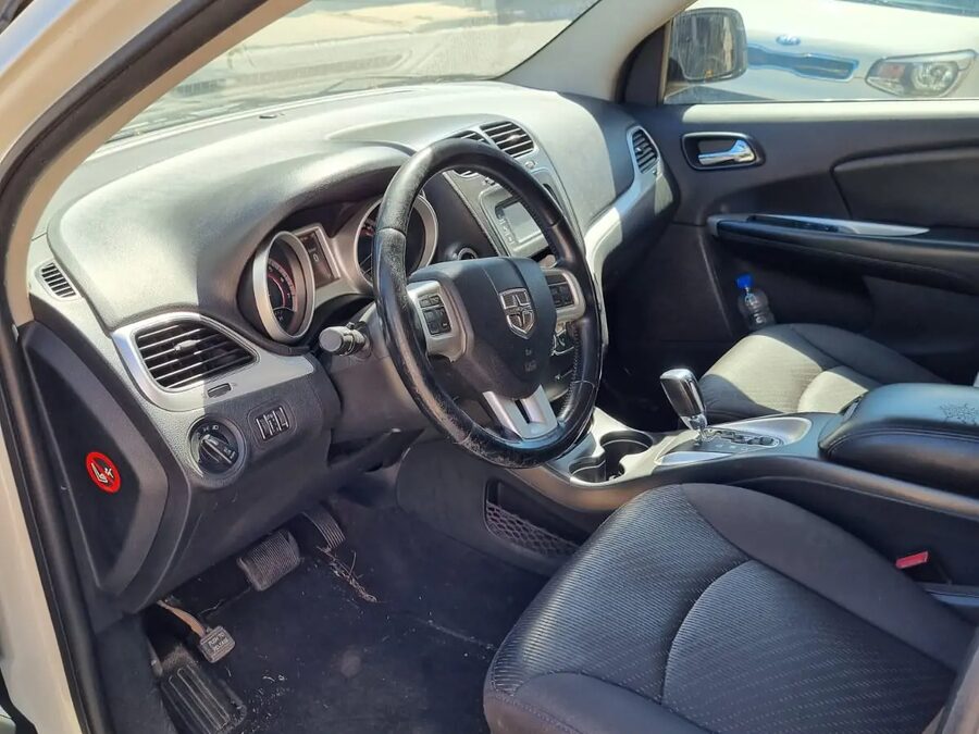 Vendo Dodge t.-Journey 2.4 170cv at. Oportunidad.-