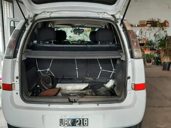 Chevrolet MERIVA 2010
