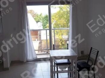 En venta excelente monoambiente – edificio calle Villaguay 1165